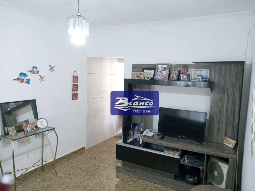 Casa à venda com 1 quarto, 65m² - Foto 10