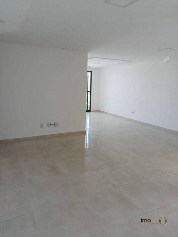 Apartamento para alugar com 3 quartos, 128m² - Foto 3