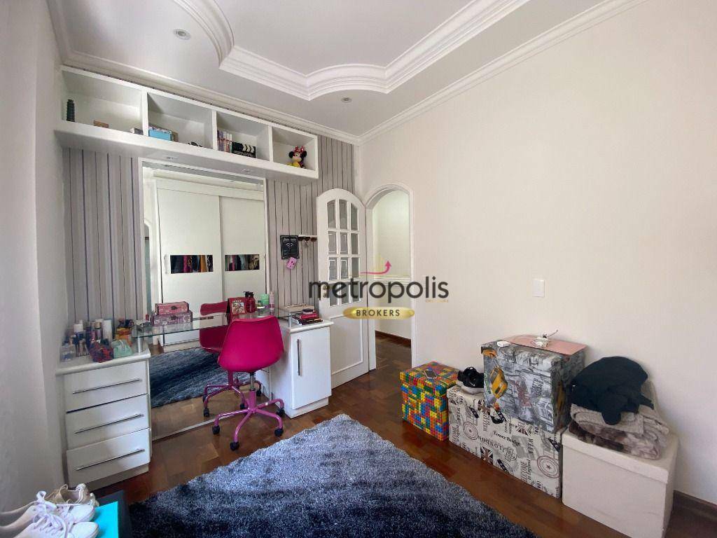 Casa à venda e aluguel com 4 quartos, 422m² - Foto 37