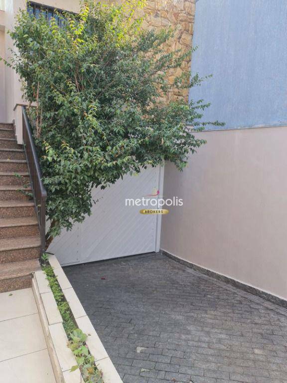 Sobrado à venda com 4 quartos, 260m² - Foto 43