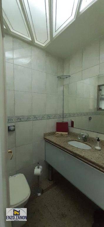 Sobrado à venda com 3 quartos, 231m² - Foto 14