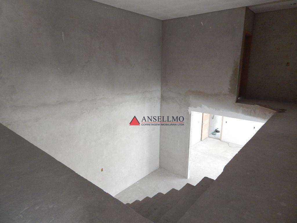 Sobrado à venda com 4 quartos, 320m² - Foto 13