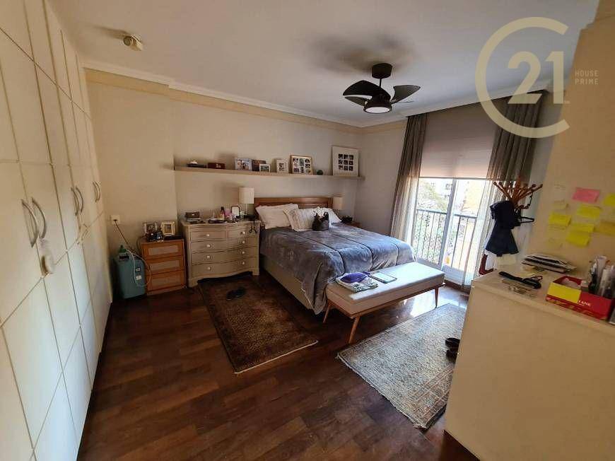 Apartamento à venda com 4 quartos, 225m² - Foto 5