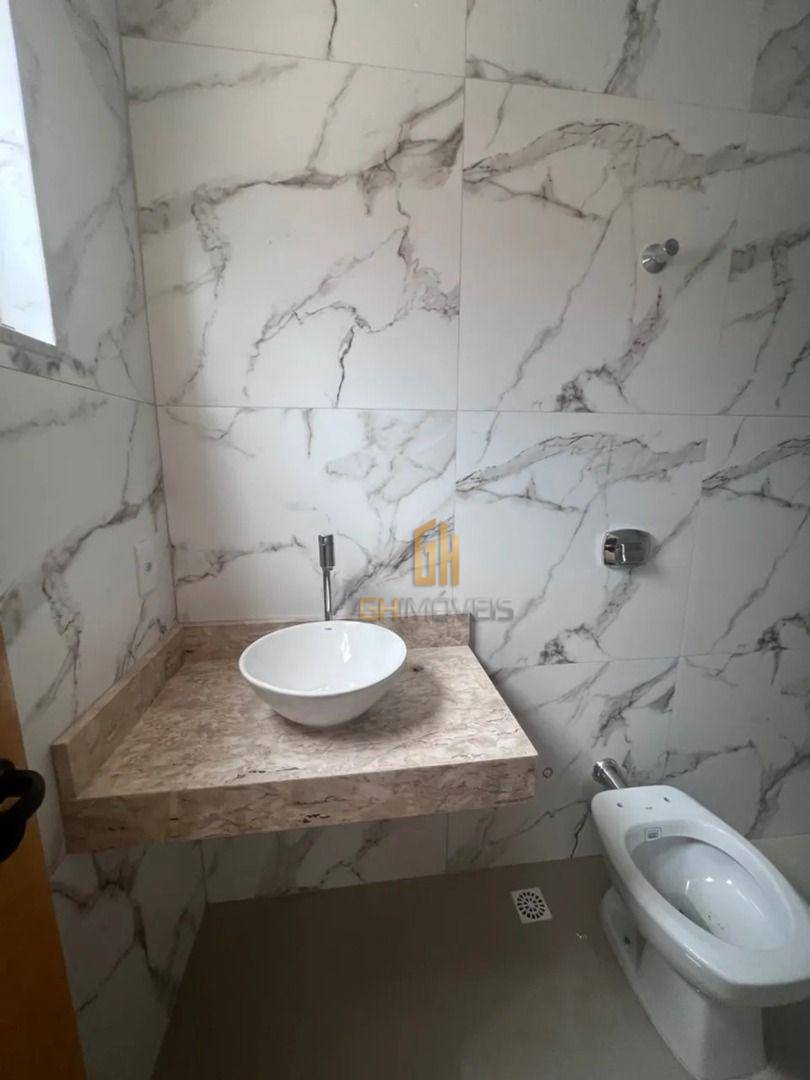 Sobrado à venda com 4 quartos, 210m² - Foto 6