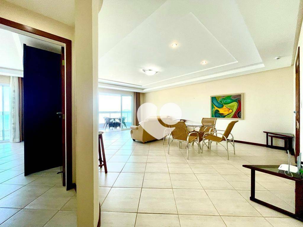 Apartamento à venda com 4 quartos, 211m² - Foto 8