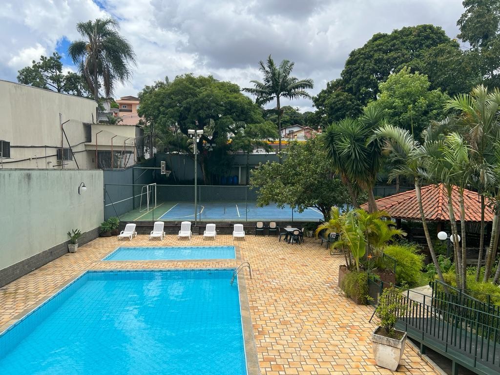 Apartamento à venda com 4 quartos, 170m² - Foto 1