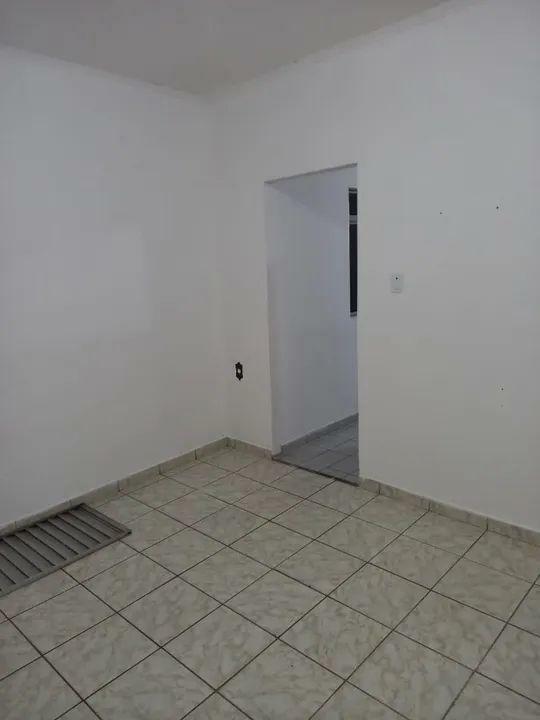 Sobrado à venda com 4 quartos, 190m² - Foto 4