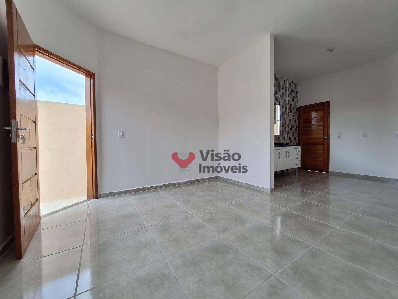 Casa à venda com 2 quartos, 60m² - Foto 11