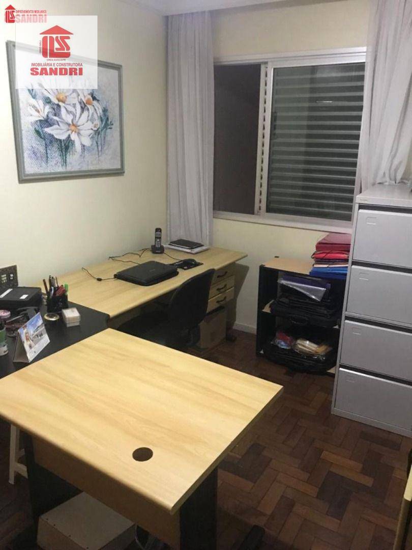 Apartamento para alugar com 3 quartos, 161m² - Foto 13