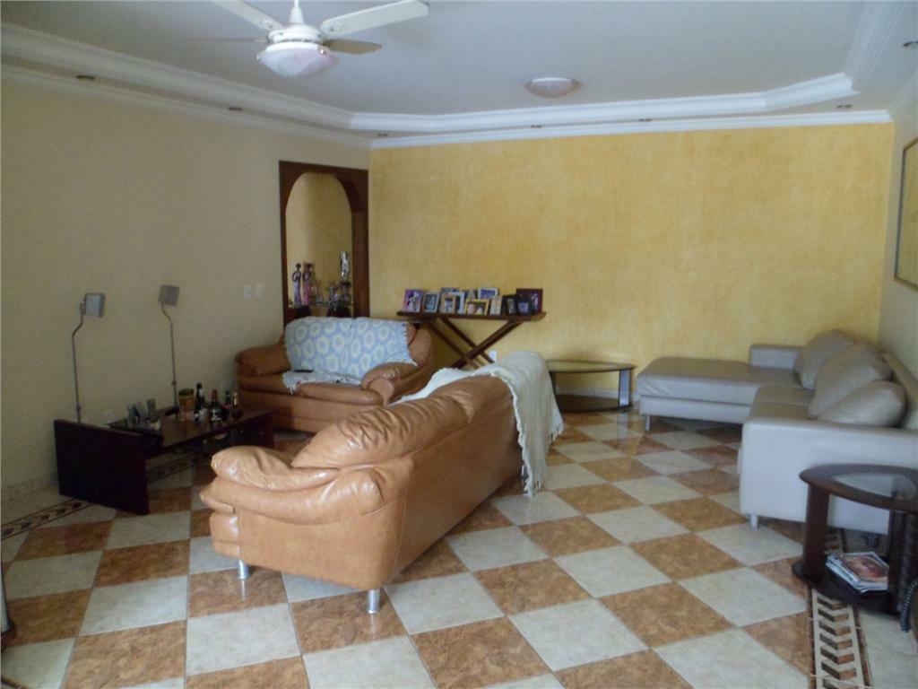 Apartamento à venda com 3 quartos, 154m² - Foto 12