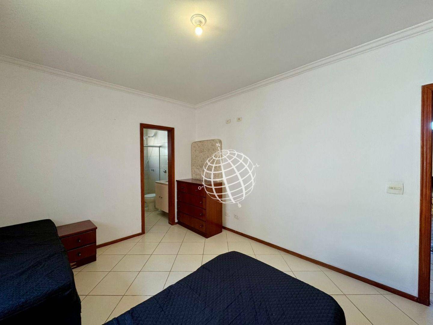 Casa à venda com 2 quartos, 182m² - Foto 23