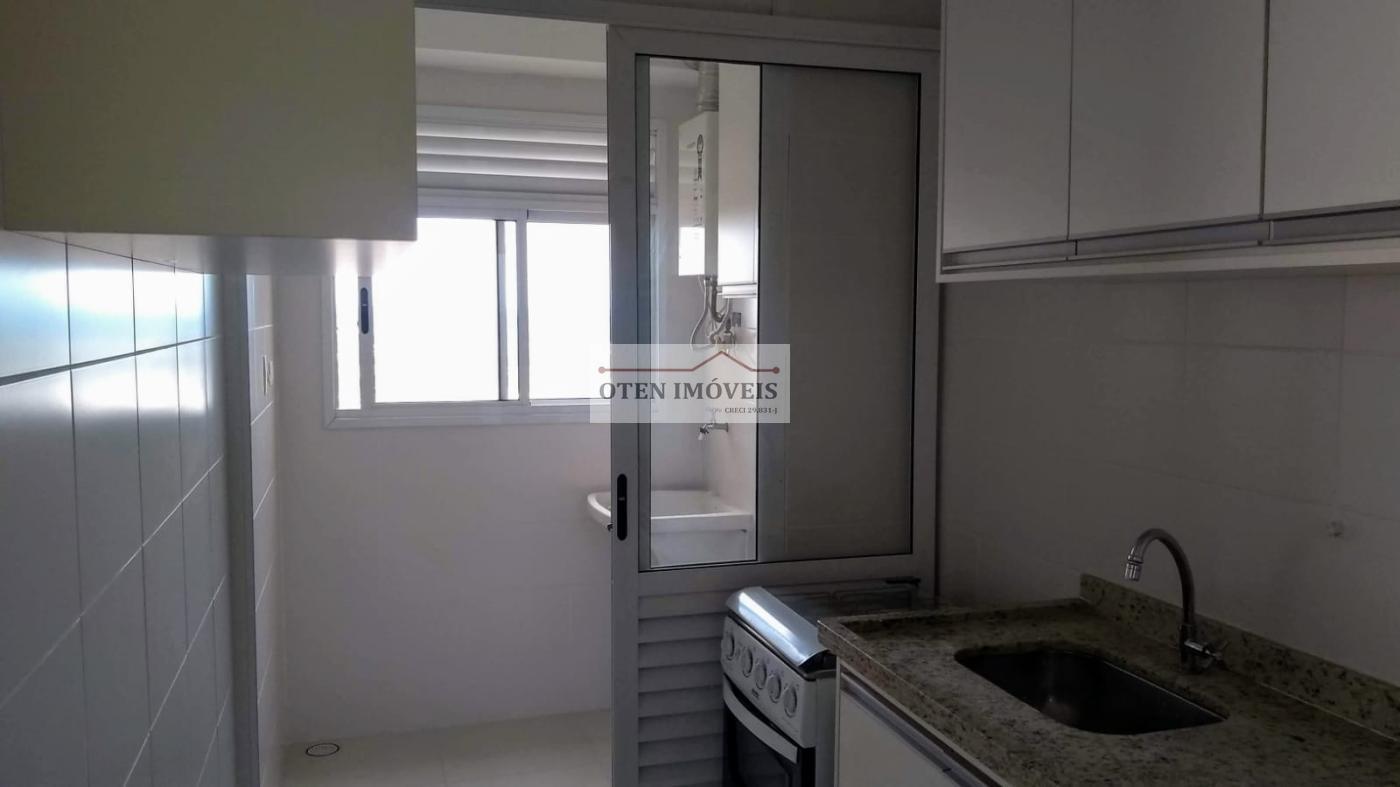 Apartamento à venda com 2 quartos, 58m² - Foto 11