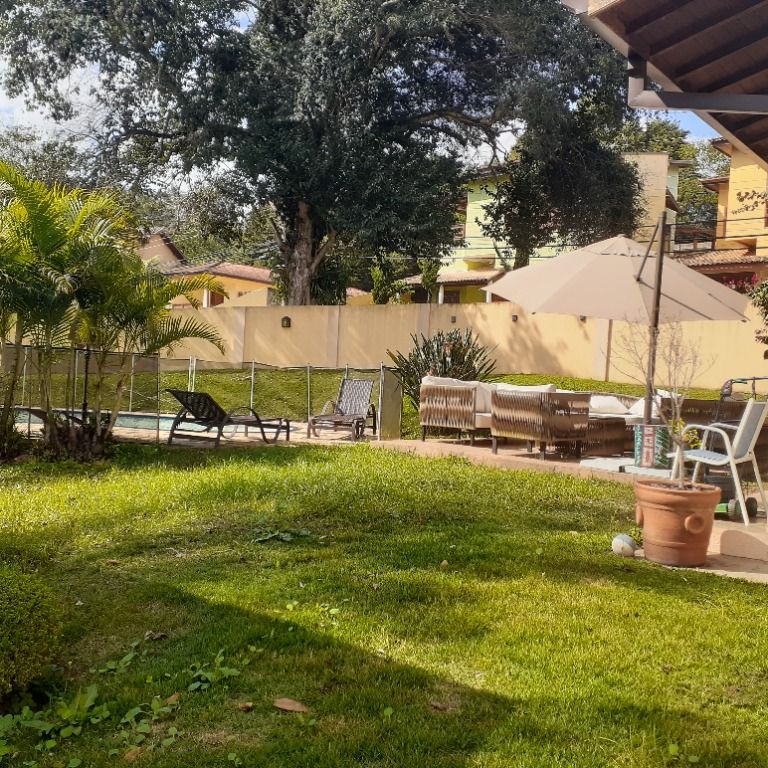 Casa de Condomínio à venda com 3 quartos, 232m² - Foto 31