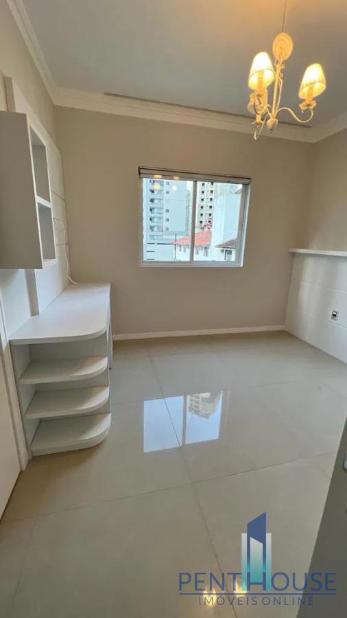 Apartamento à venda com 3 quartos, 122m² - Foto 16