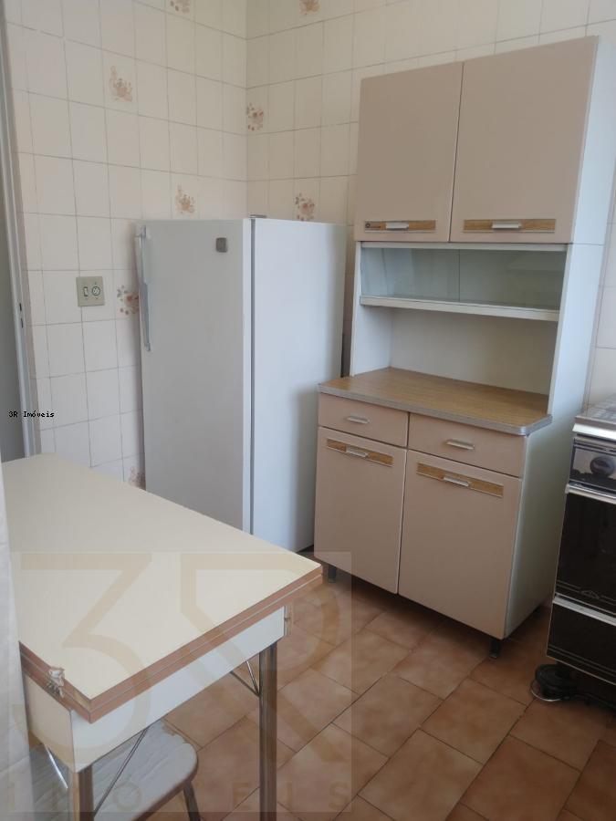 Apartamento para alugar com 2 quartos, 53m² - Foto 12