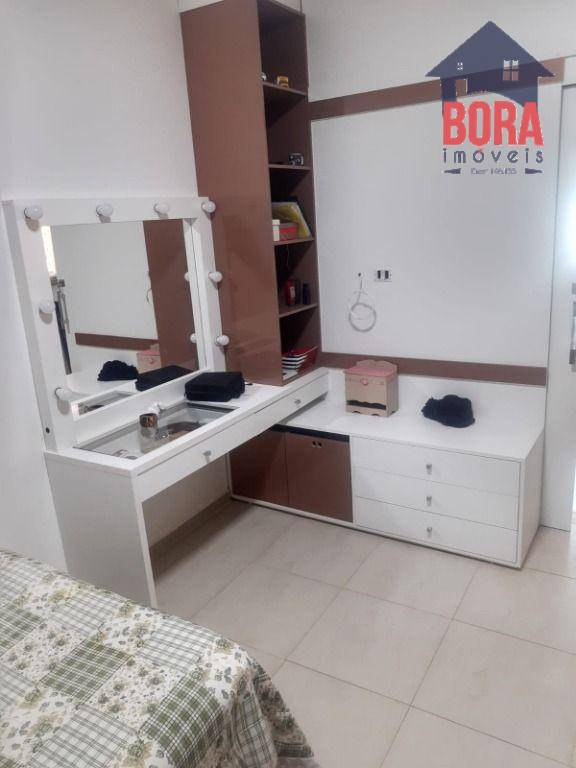 Casa à venda com 2 quartos, 100m² - Foto 11