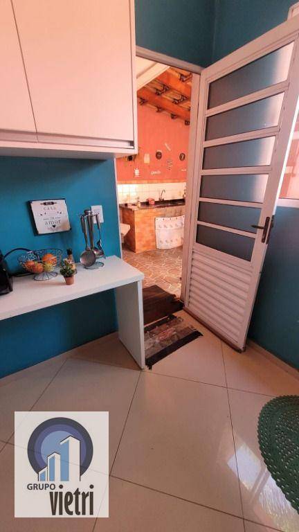 Casa à venda com 3 quartos, 72m² - Foto 26