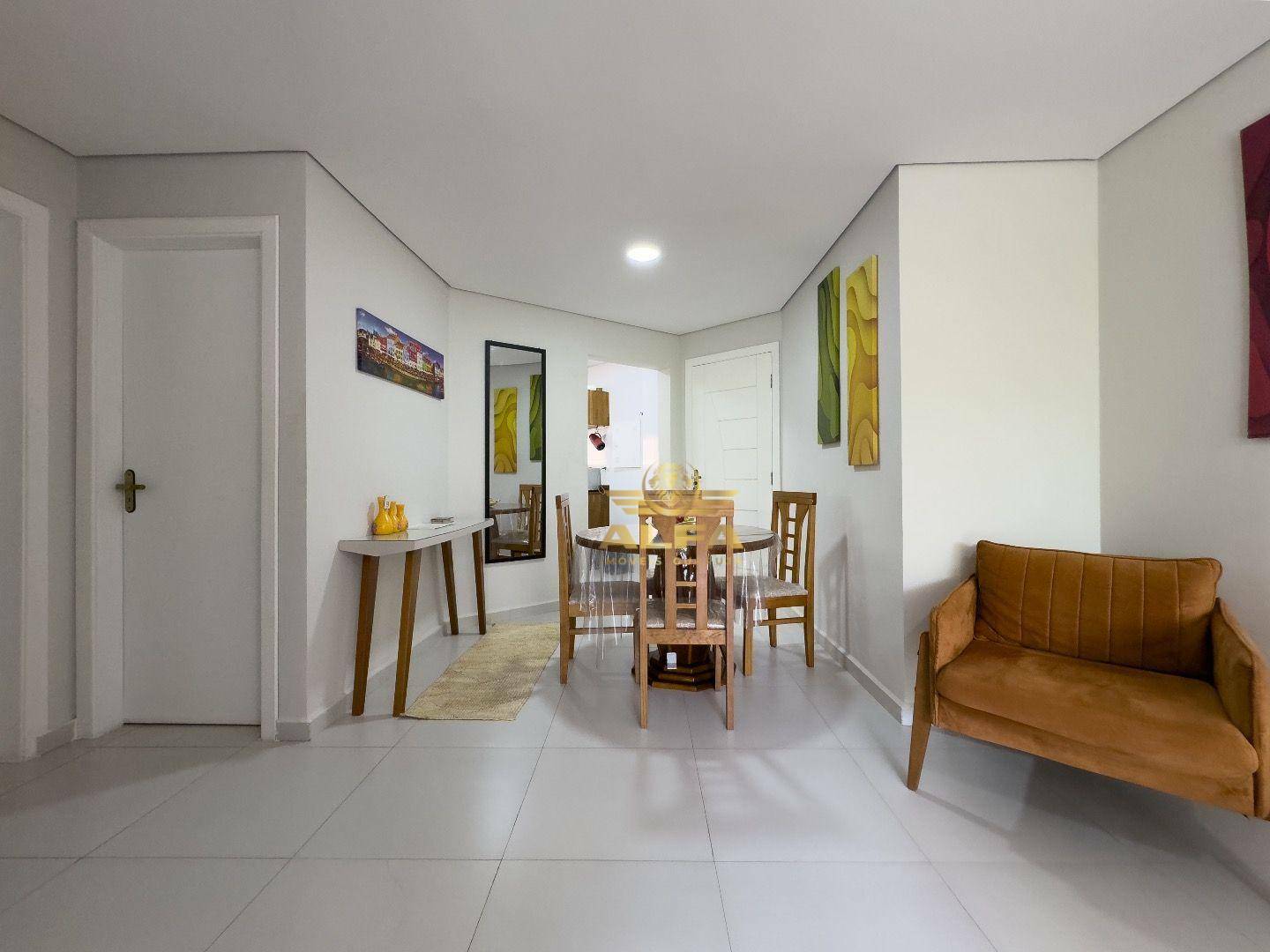 Apartamento à venda com 2 quartos, 70m² - Foto 6