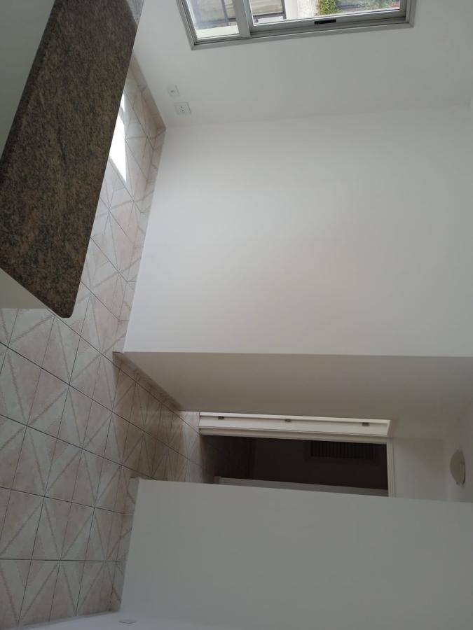 Apartamento à venda com 2 quartos, 45m² - Foto 4