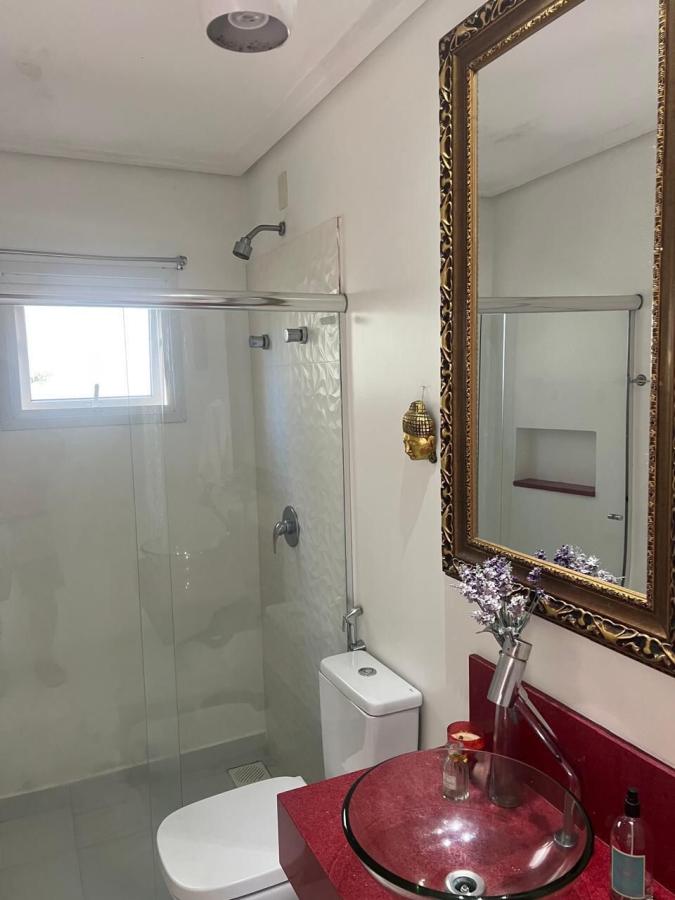 Casa de Condomínio para alugar com 3 quartos, 357m² - Foto 17