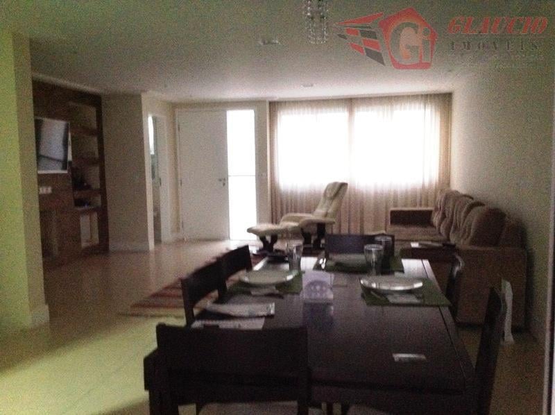 Sobrado à venda com 4 quartos, 172m² - Foto 1
