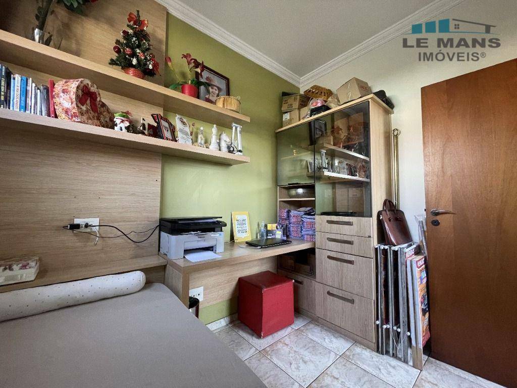 Apartamento à venda com 3 quartos, 123m² - Foto 12