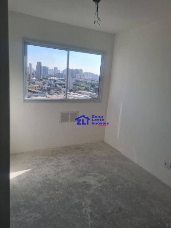 Apartamento à venda com 2 quartos, 35m² - Foto 19