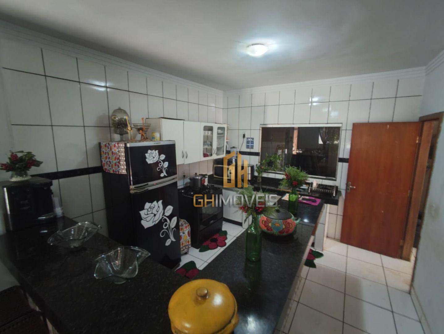 Casa à venda com 3 quartos, 134m² - Foto 14