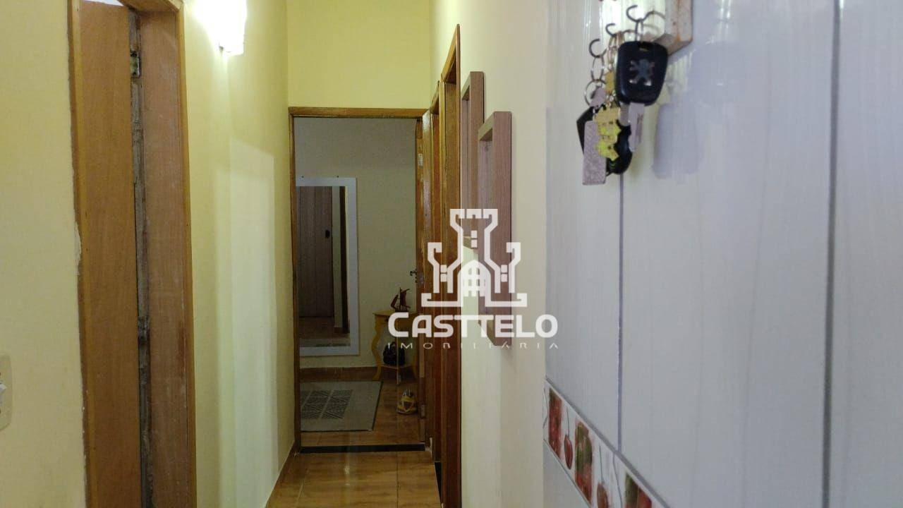 Casa à venda com 3 quartos, 120m² - Foto 3