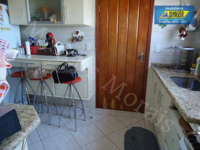 Apartamento à venda com 3 quartos, 180m² - Foto 23