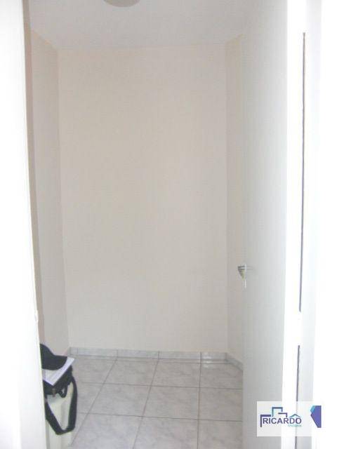 Apartamento à venda com 2 quartos, 78m² - Foto 27