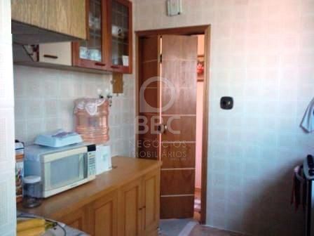 Apartamento à venda com 2 quartos, 56m² - Foto 11