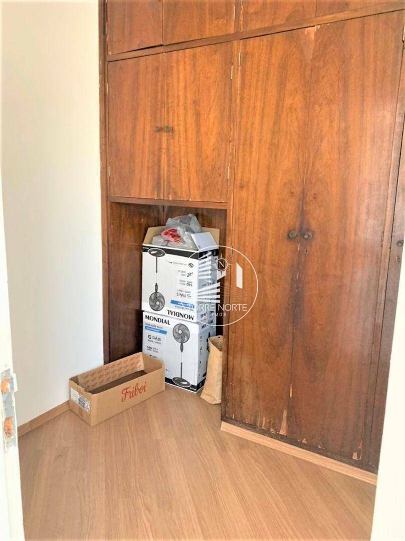 Apartamento à venda com 2 quartos, 85m² - Foto 18