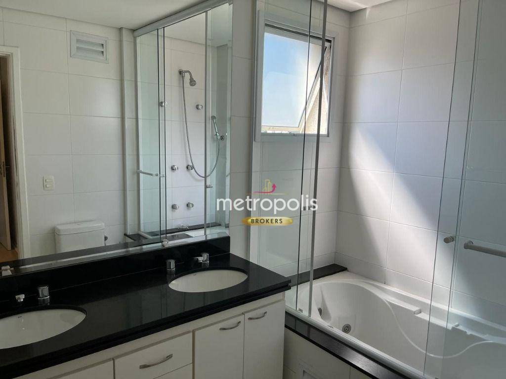 Apartamento à venda com 3 quartos, 137m² - Foto 18