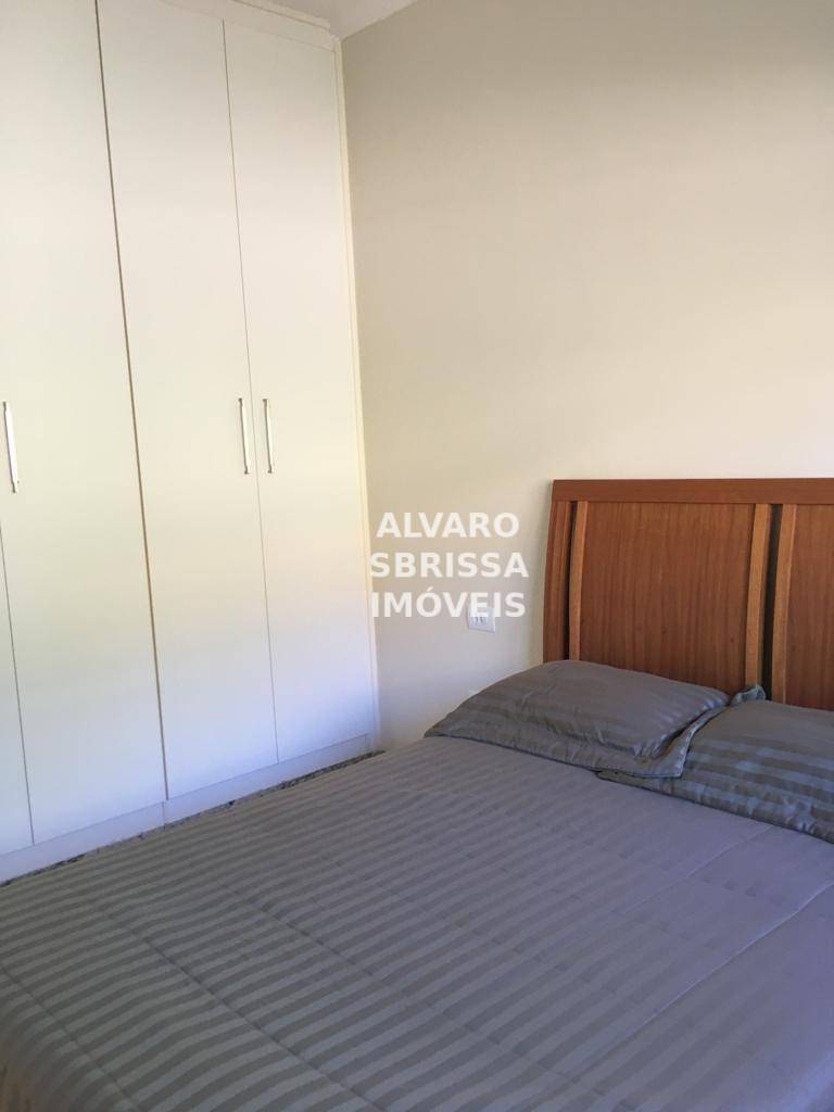 Casa de Condomínio à venda com 4 quartos, 450m² - Foto 15