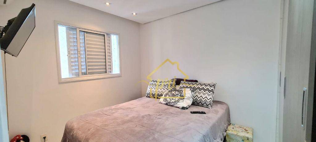 Apartamento à venda com 3 quartos, 77m² - Foto 18