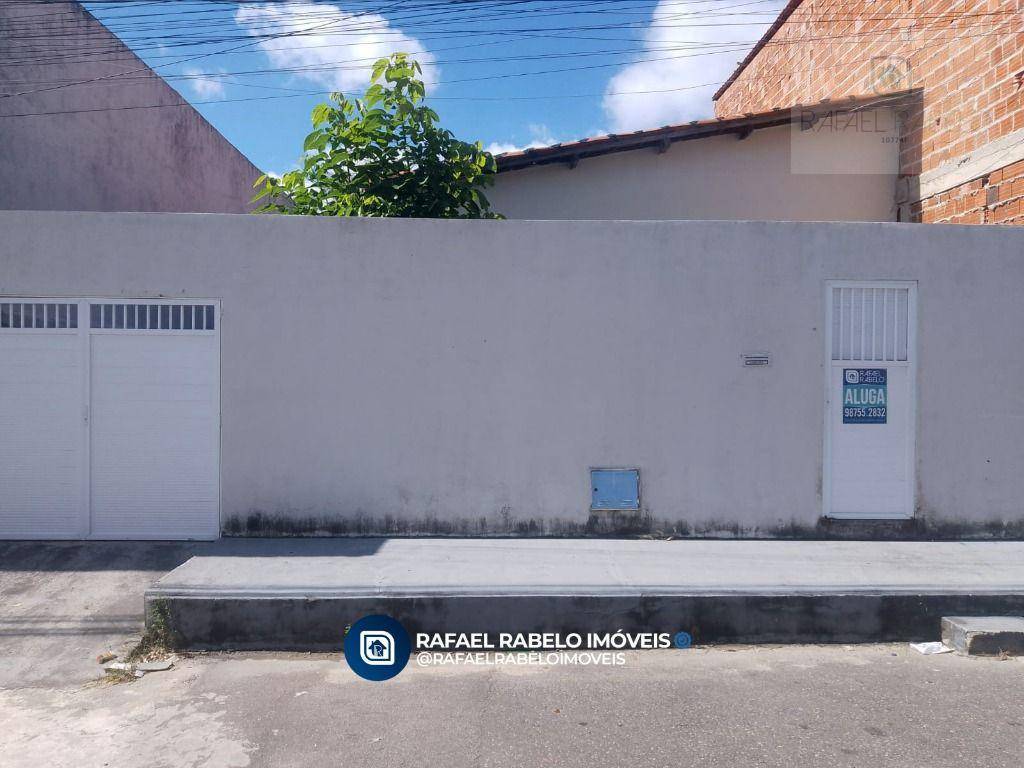Casa para alugar com 2 quartos, 70m² - Foto 2