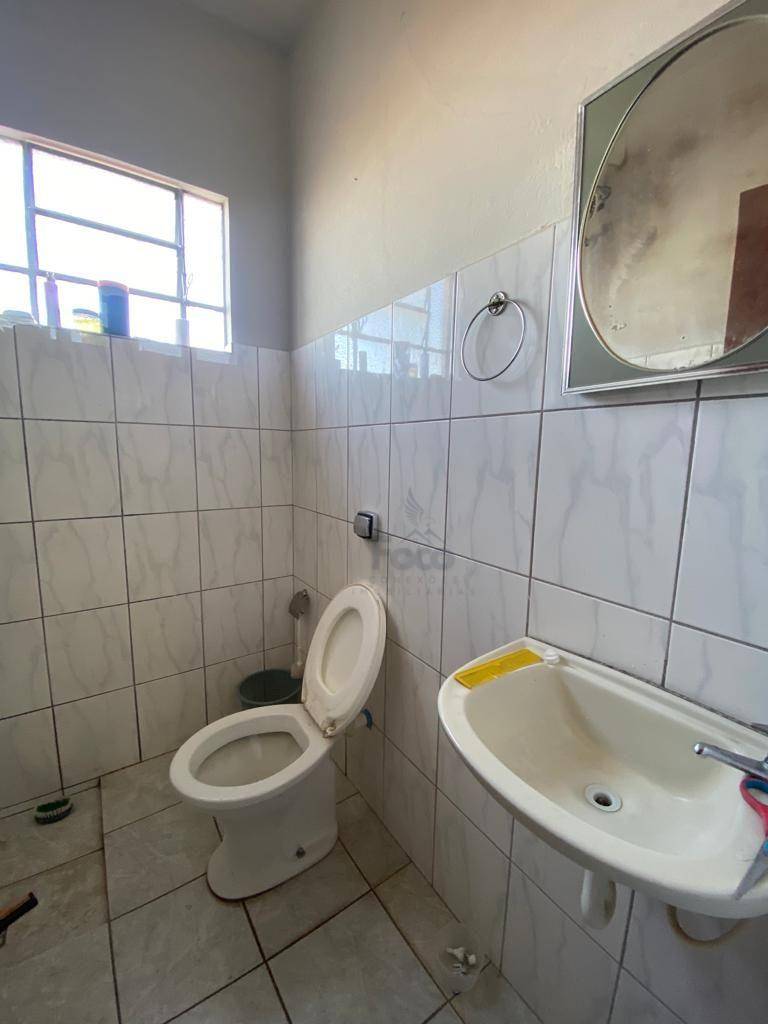 Casa à venda com 6 quartos, 179M2 - Foto 9