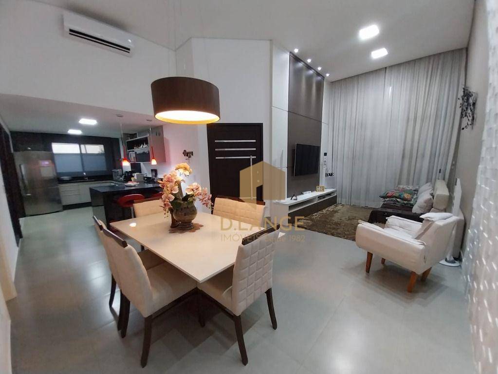 Casa de Condomínio à venda com 3 quartos, 210m² - Foto 5