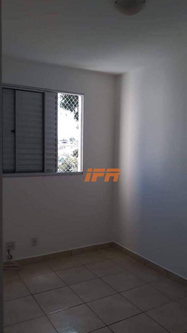 Apartamento à venda com 2 quartos, 53m² - Foto 17