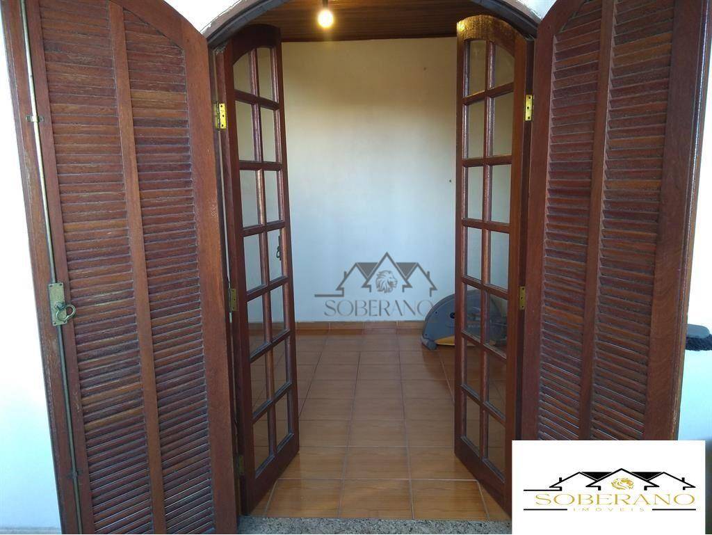 Casa à venda com 3 quartos, 100M2 - Foto 5