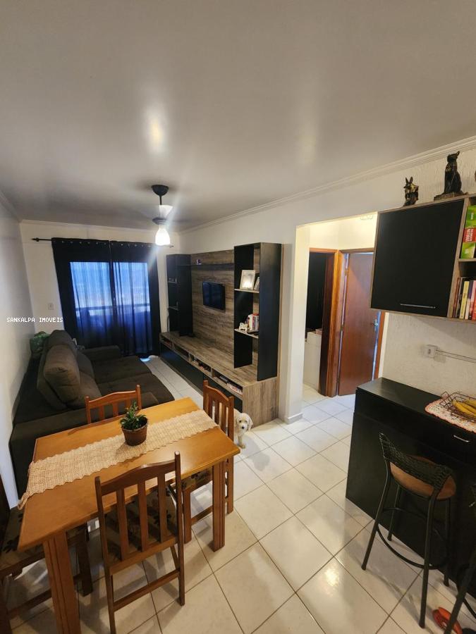 Apartamento à venda com 2 quartos, 65m² - Foto 14