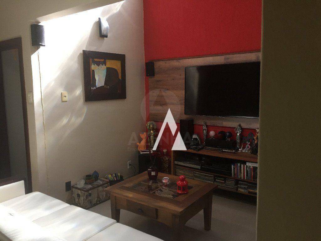 Casa à venda com 2 quartos, 181m² - Foto 24