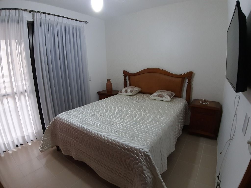 Apartamento à venda com 3 quartos, 160m² - Foto 11