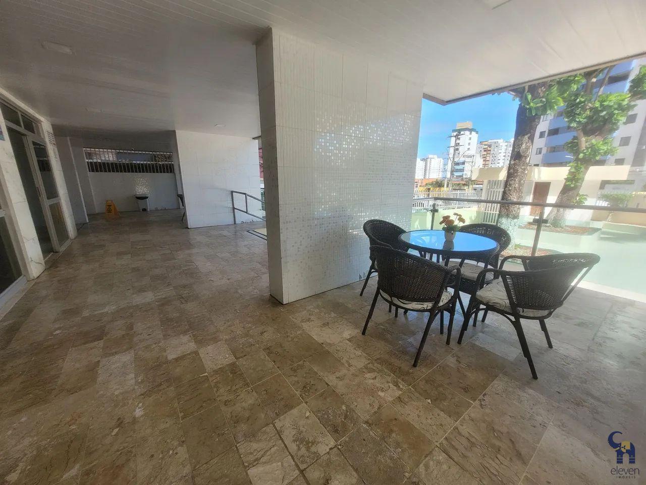 Apartamento à venda com 2 quartos, 76m² - Foto 11