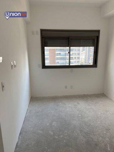 Apartamento à venda com 3 quartos, 140m² - Foto 7