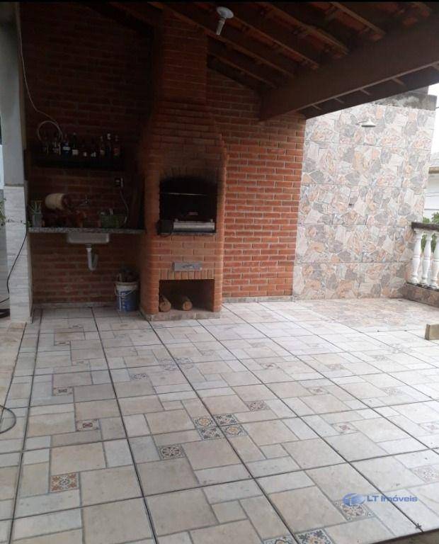 Casa à venda e aluguel com 2 quartos, 85m² - Foto 2