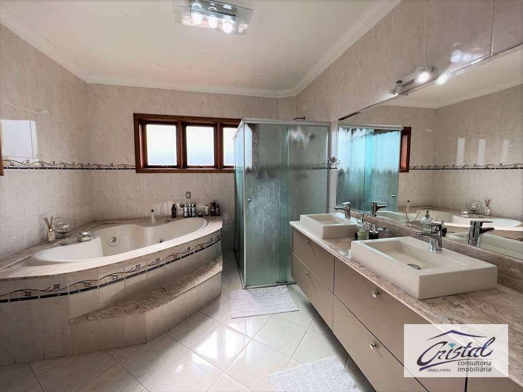 Casa de Condomínio à venda com 4 quartos, 697m² - Foto 46