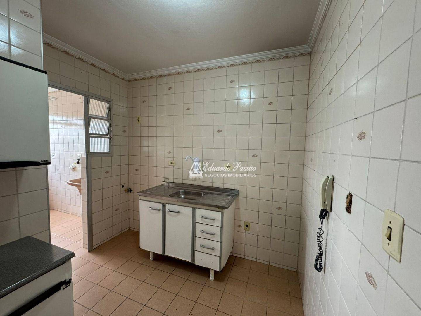 Apartamento à venda e aluguel com 2 quartos, 62m² - Foto 6