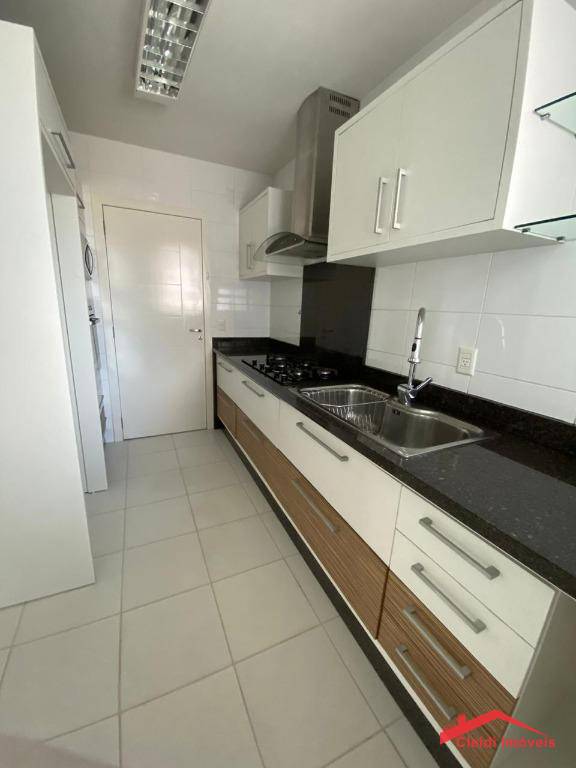 Apartamento à venda com 3 quartos, 105m² - Foto 5